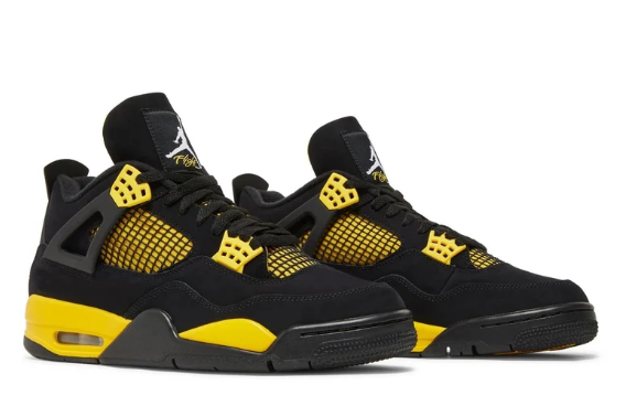 Air Jordan 4 Retro 'Thunder' 2023